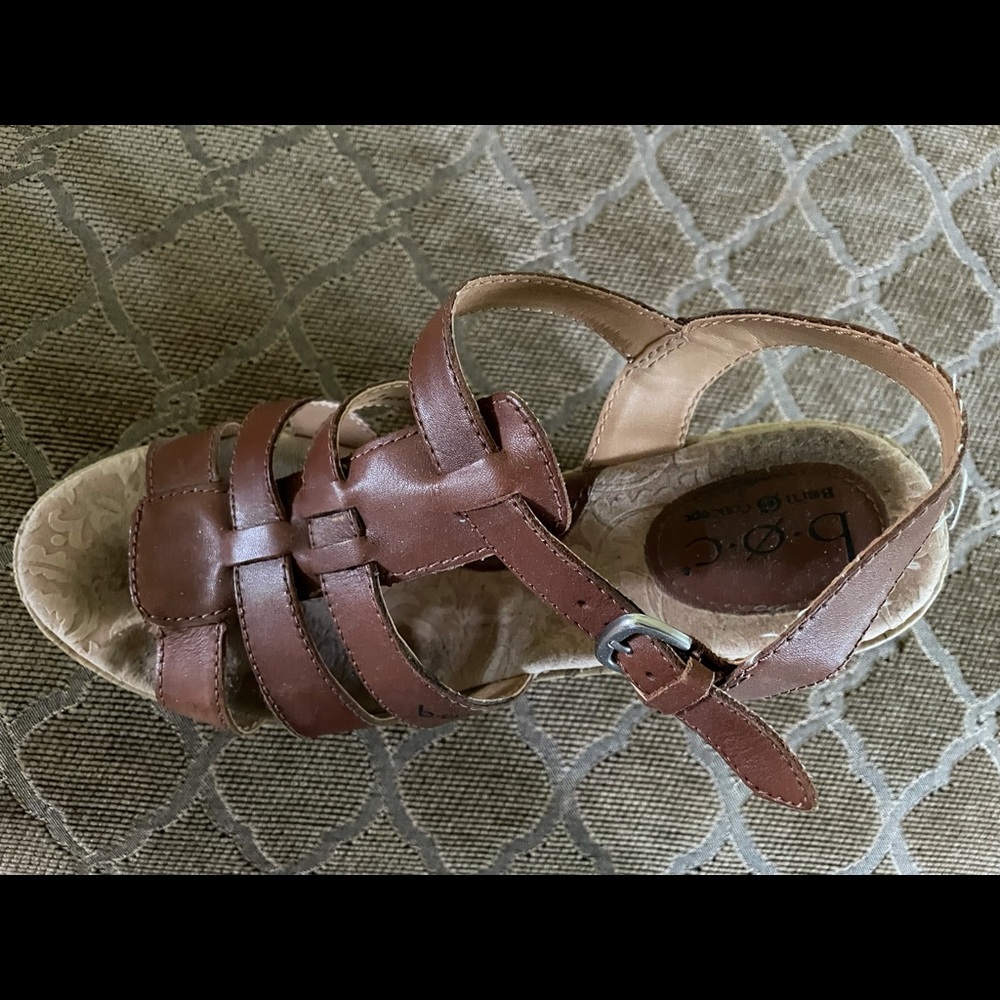 Born Sandals - Picture 3 of 4